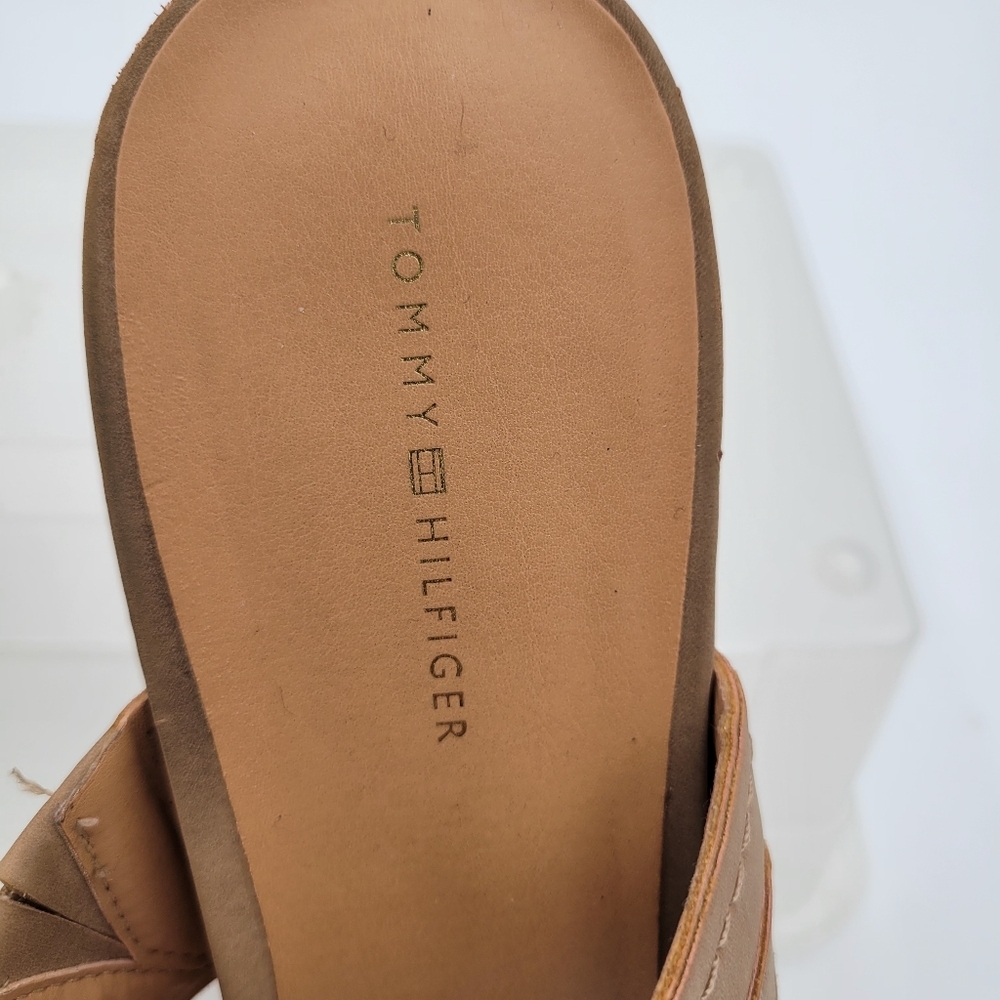 Tommy Hilfiger Wedge Sandals Slip on Size 11 Cork look heel - Picture 2 of 8